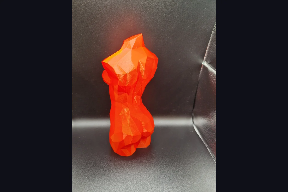 Low-poly торс — красный PLA — 3D-печать PLA, Toy3D.by Минск